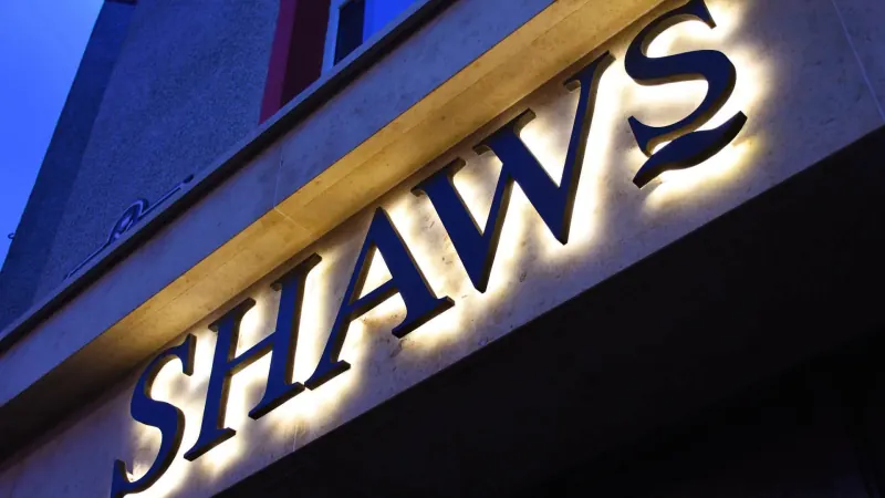backlit-illuminated-halo-3d-printed-letters-signage